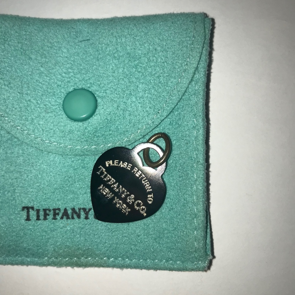 Return to Tiffany Tiffany & Co Titanium Heart Tag